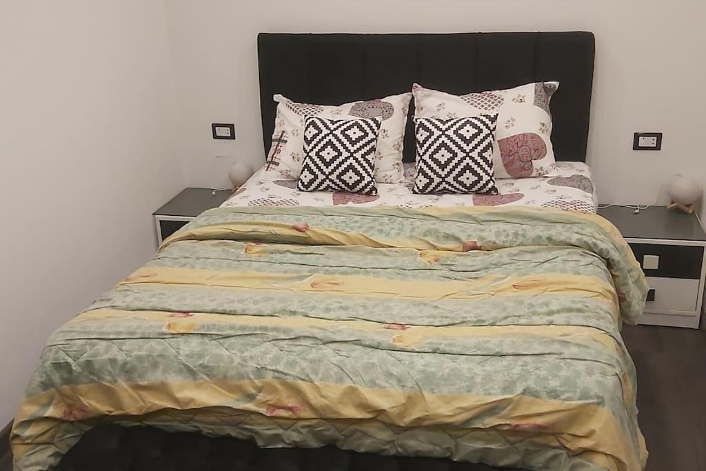 ستوديو فندقي مع مسرح منزلي روعه وواي فاي Apartment Ezbet Abd el-Hamid